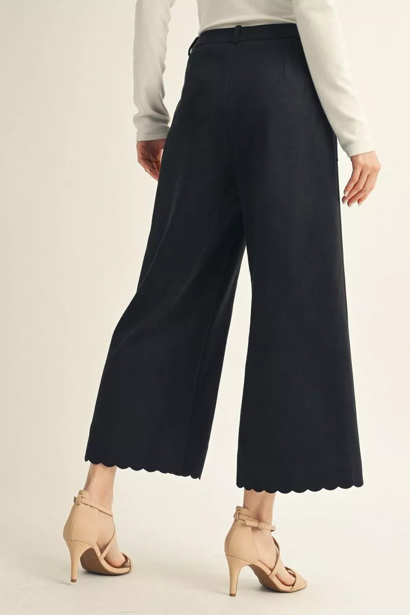 The Evelyn Fall Scalloped Pant