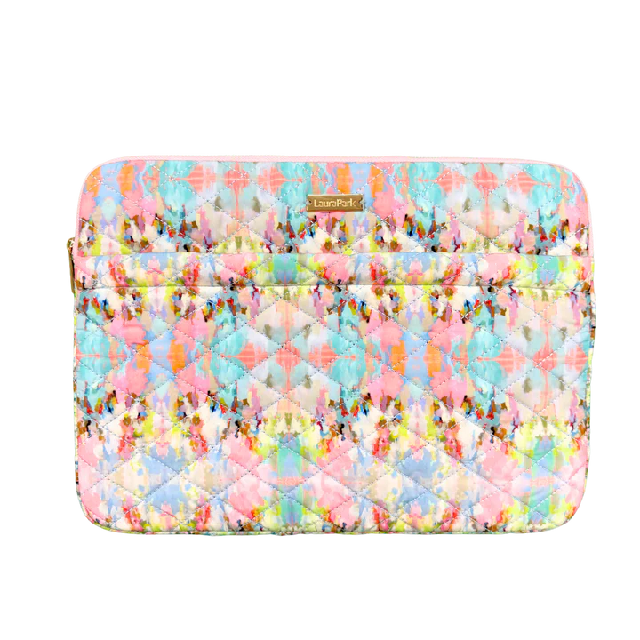 Brooks Avenue Quilted Laptop Case
