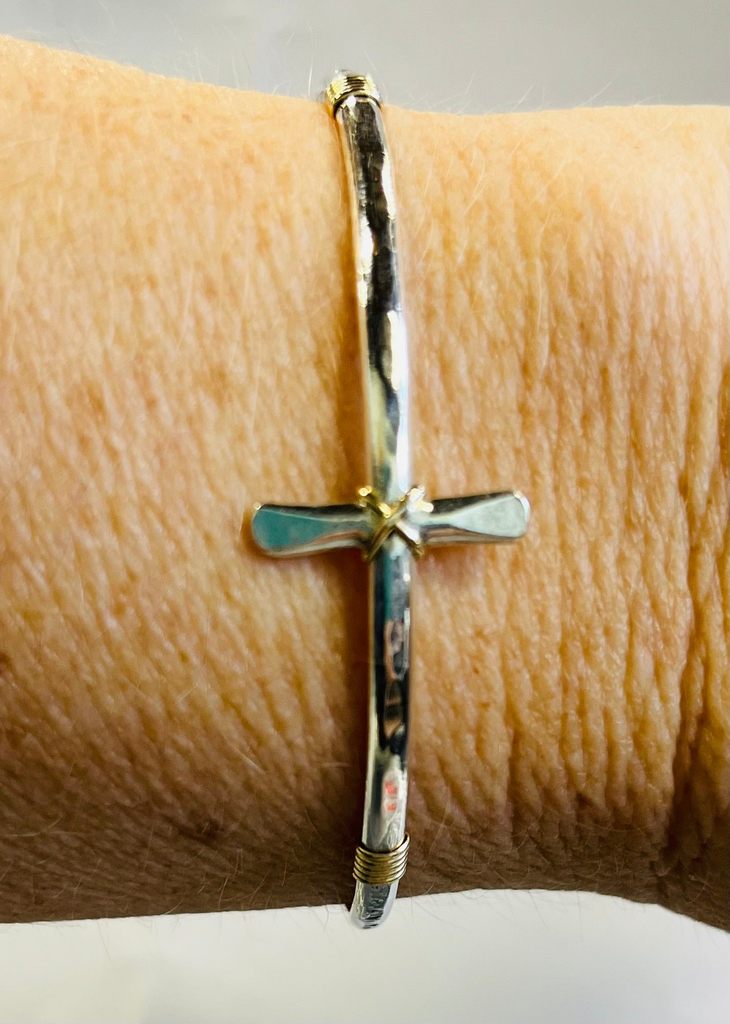 Demi Cross Silver Bracelet 1145