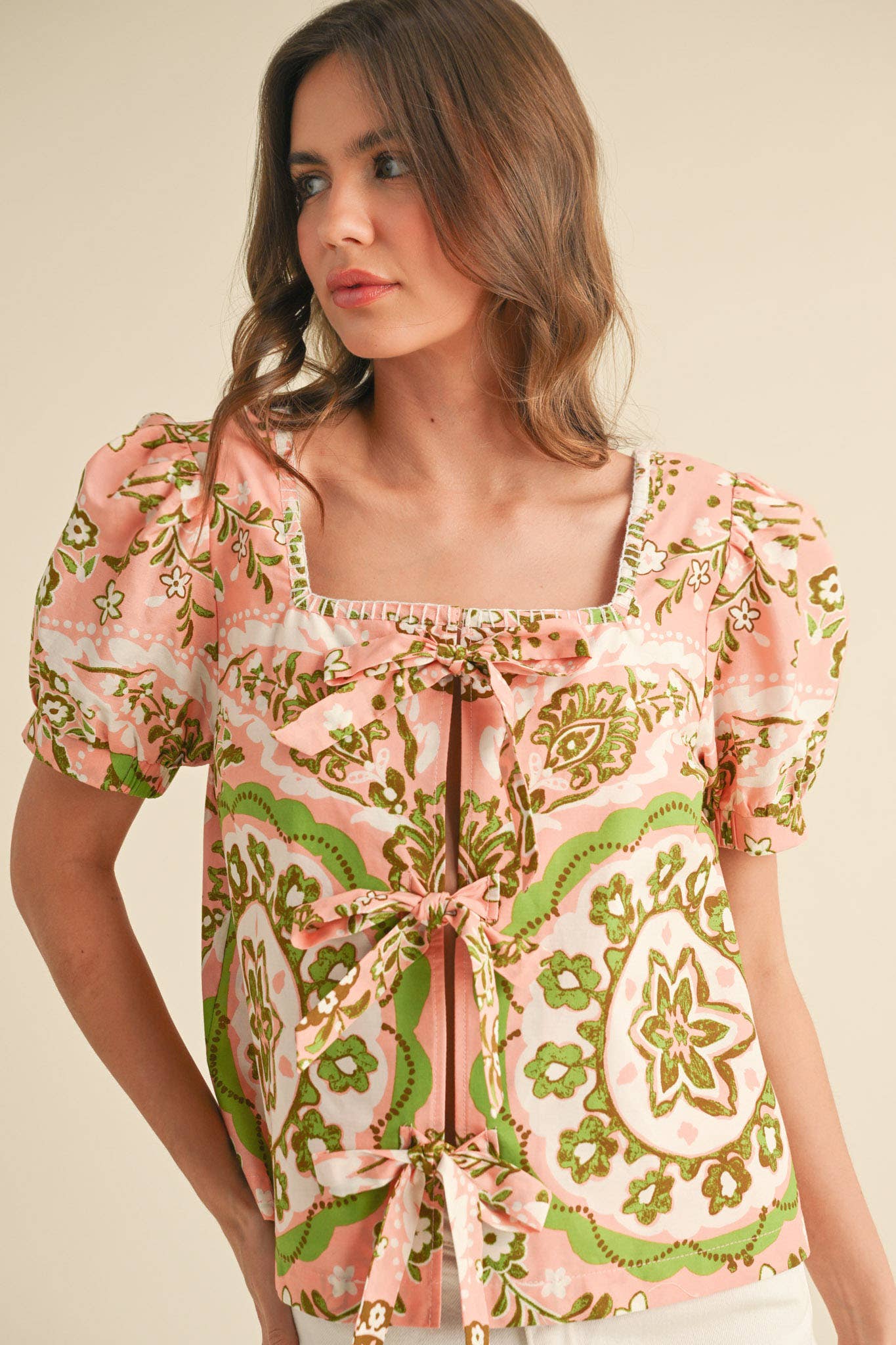 PINK MEDALLION PRINT TIE FRONT PUFF SLEEVE TOP