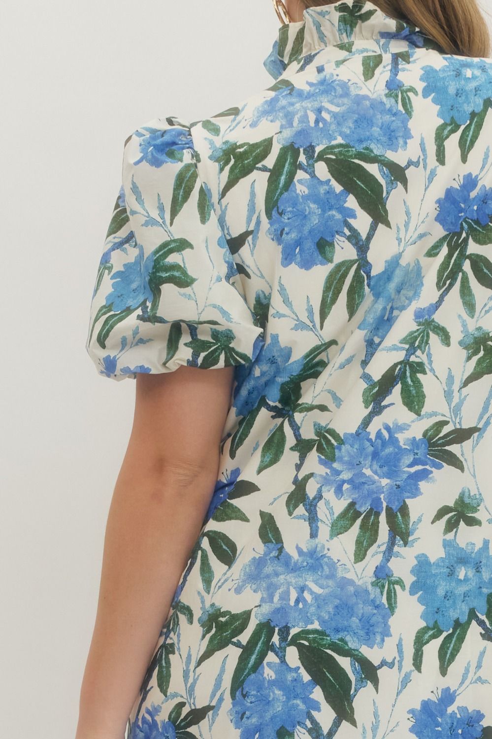 Plus Size - Floral Print Ruffle Neck Midi Dress