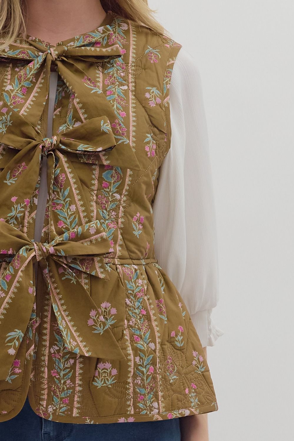 entro Fall Floral Vest