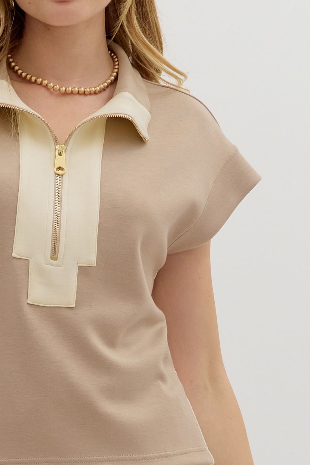 Contrast Zip-Front Fall Top