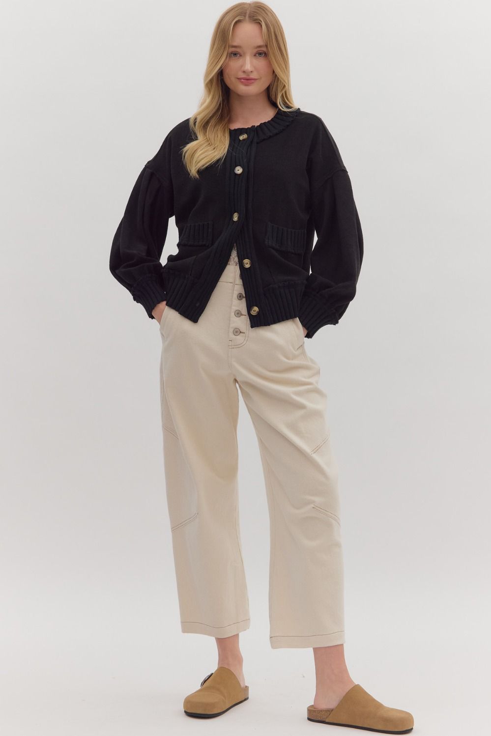 Ribbed Raw Edge Sweater ( Black & Burgundy )