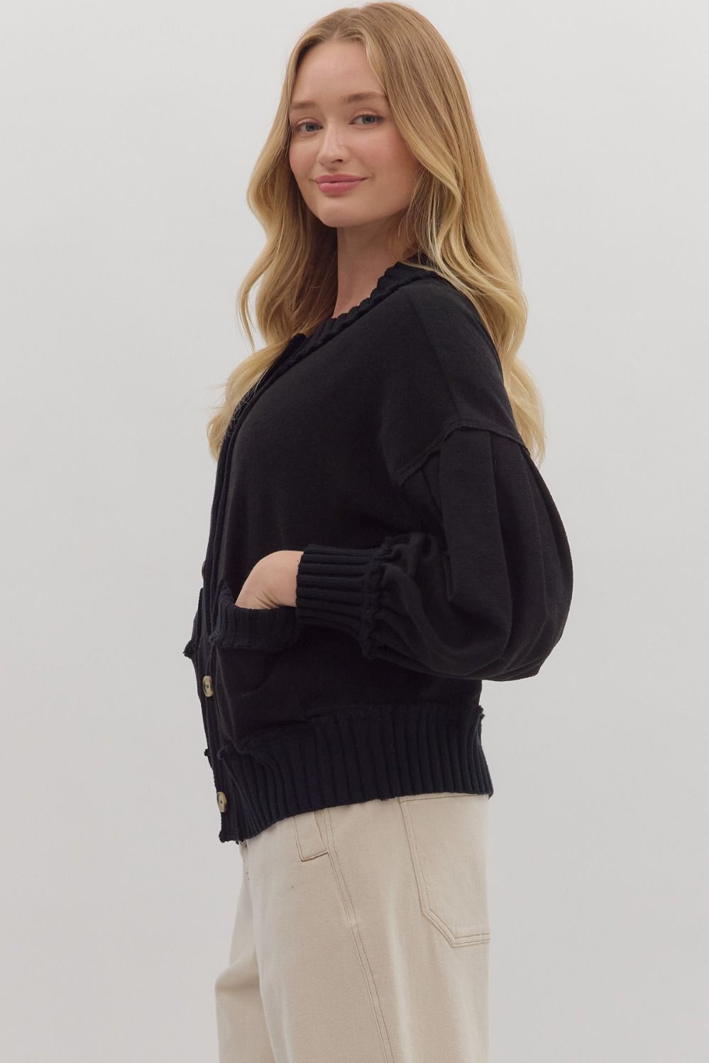 Ribbed Raw Edge Sweater ( Black & Burgundy )