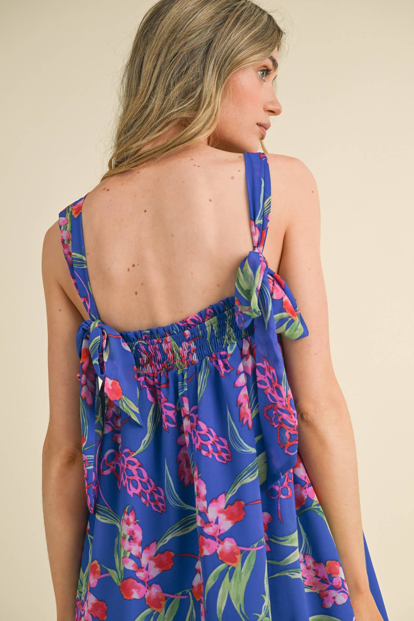 EXCLUSIVE PRINT BABYDOLL TYING STRAP MINI DRESS