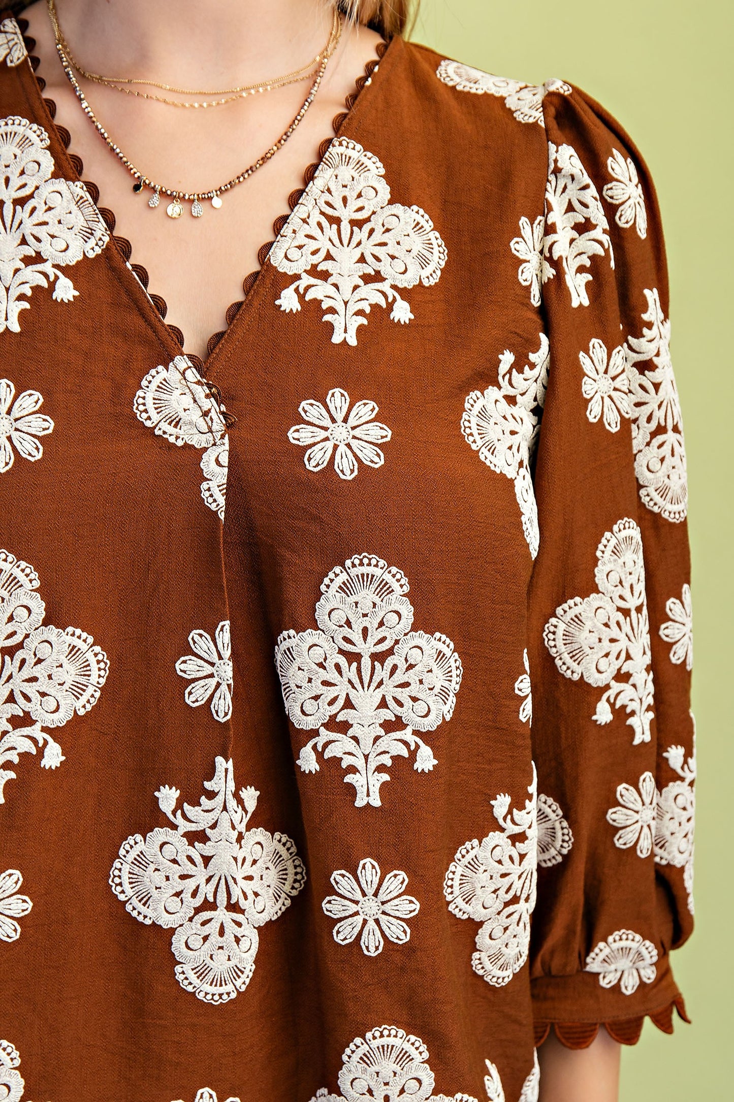 Puff Printed V-Neck Blouse