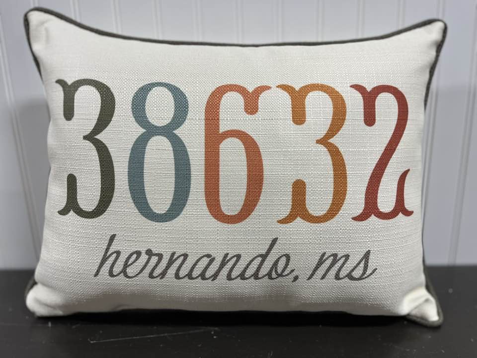 38632 Watercolor Pillow