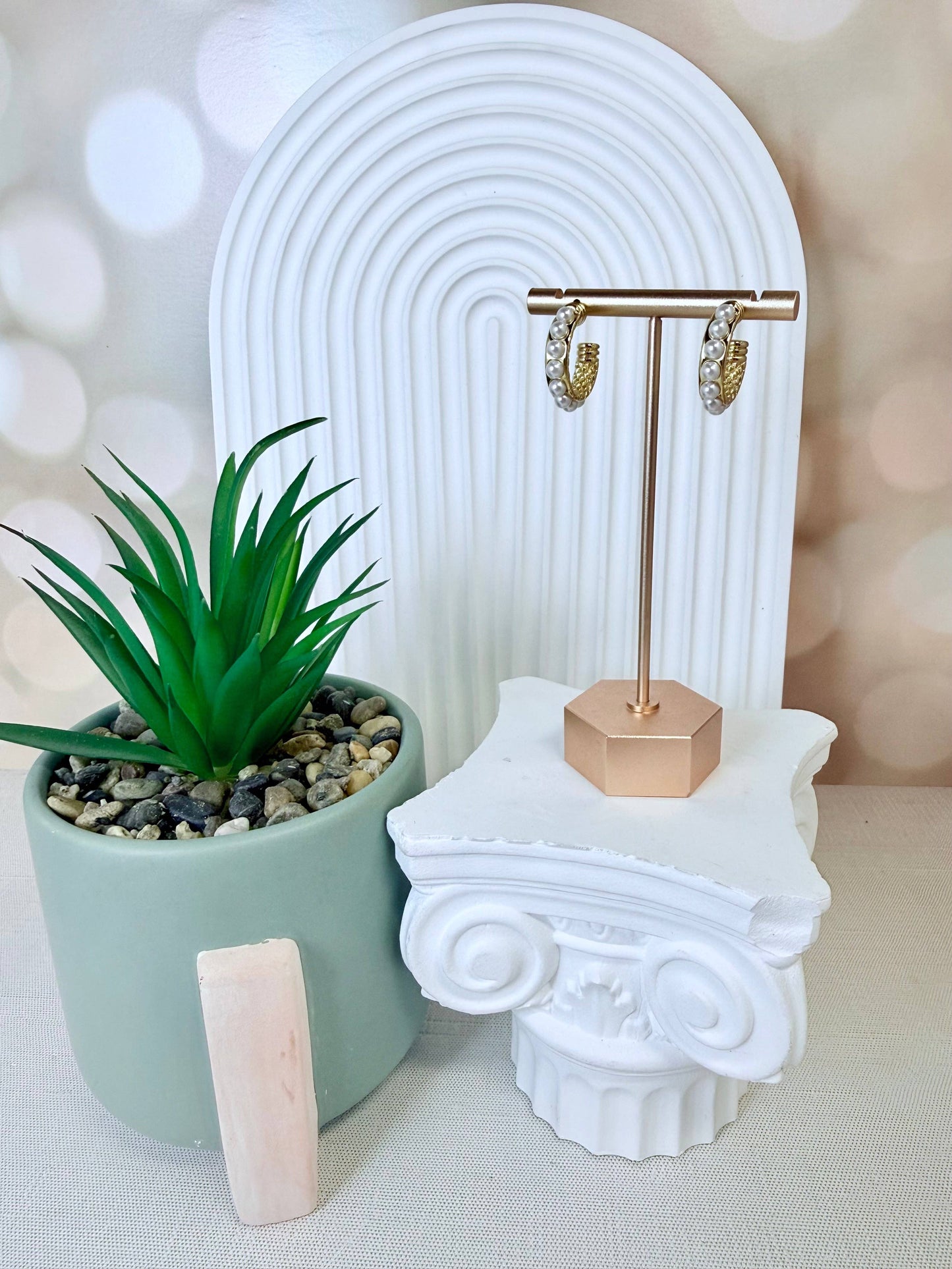 Gold Pearl Earrings