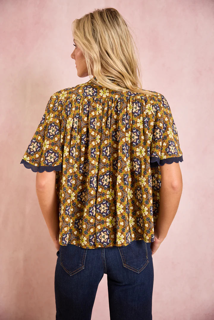 Brooks Avenue Parham Gathered Blouse - Chestnut Swirl