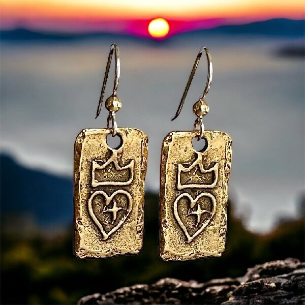 Crown Earrings - 3370