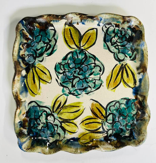 Rosaline Hydrangia Wavy Edge Plate