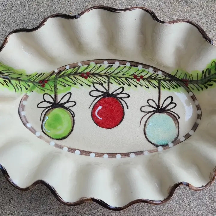 Heartfelt Traditions Oval Bowl (Ornaments)