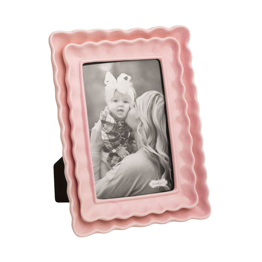 Pink Double Layer Scalloped Frame 4x6