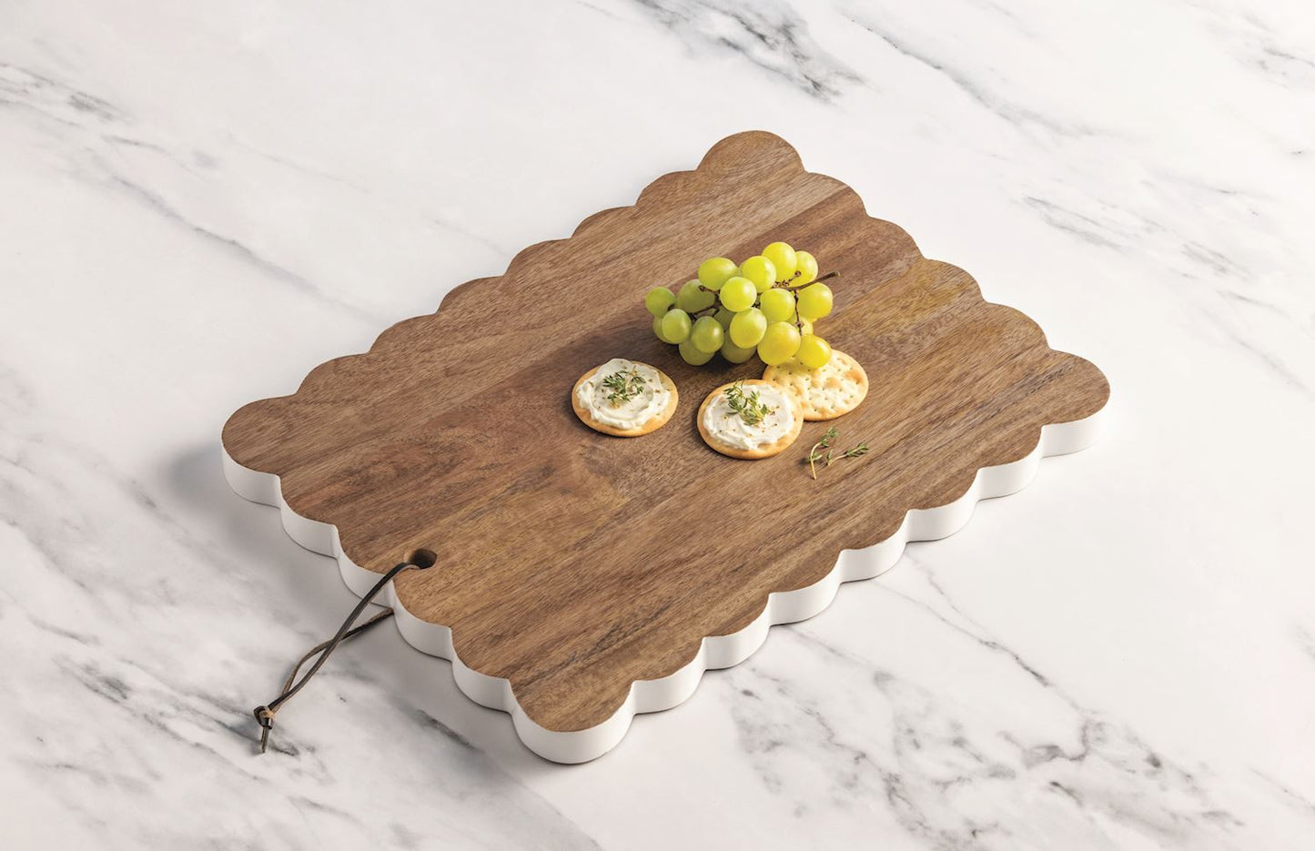 Large Scalloped Wood Cutting / Serving Board