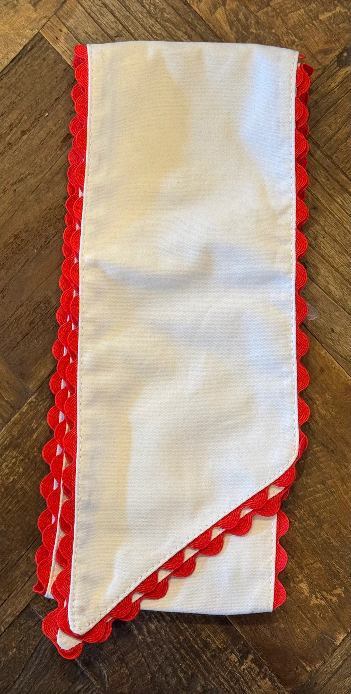 Cotton Wreath Sashes