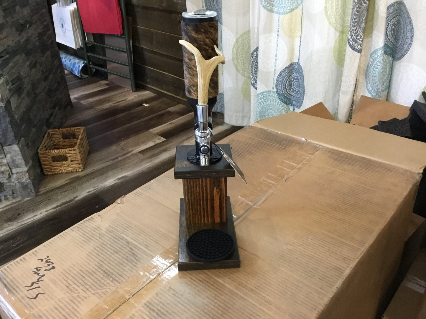 Whiskey Towers Single Bar dispenser